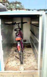 Fahrradbox innen