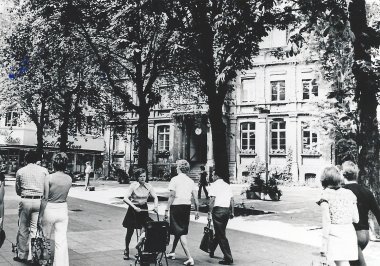 Verwaltungsgebäude.jpg